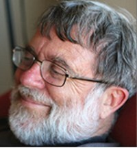 Peter Macinnis